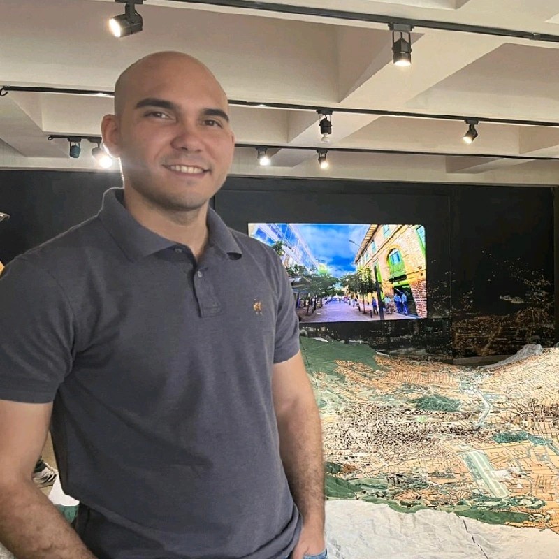 Carlos Mejia